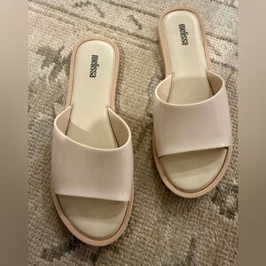 Melissa Miranda Women's Beige Slide Sandals